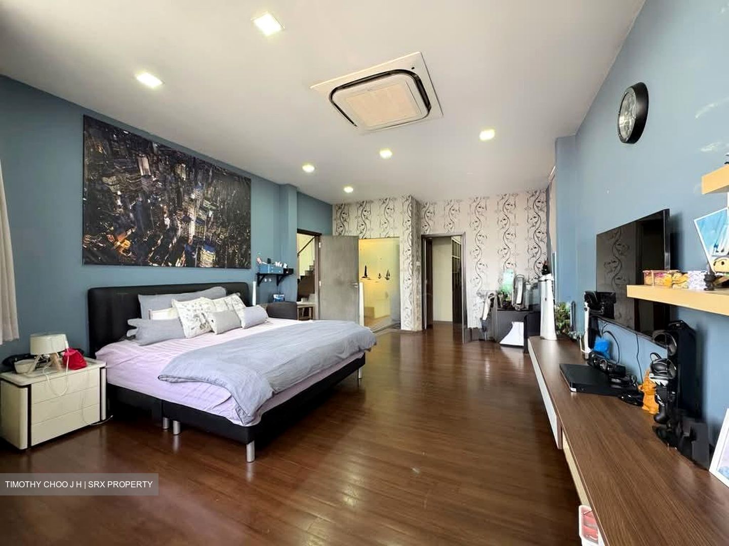 Apollo Gardens (D16), Terrace #581688331